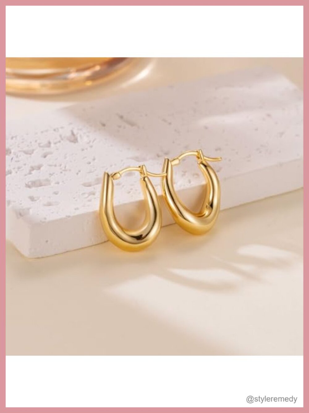 14k Gold Plated Chunky Hoop Earrings Hinged 21mm - Picture 2 of 6